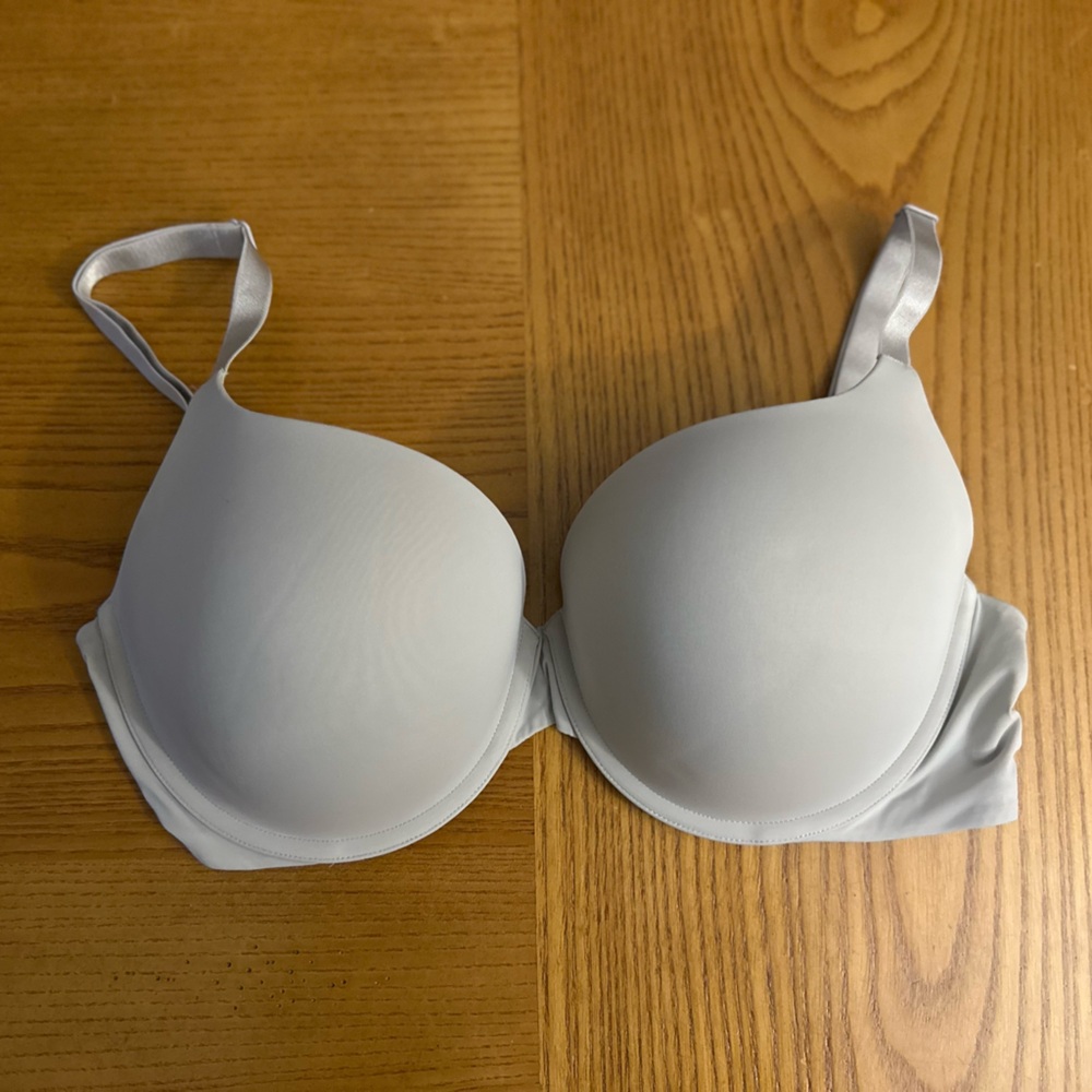 VS Perfect Shape Bra GC 36DD GRAY
